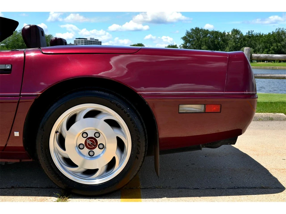 1993 Chevrolet Corvette C4 - Image 17 of 31