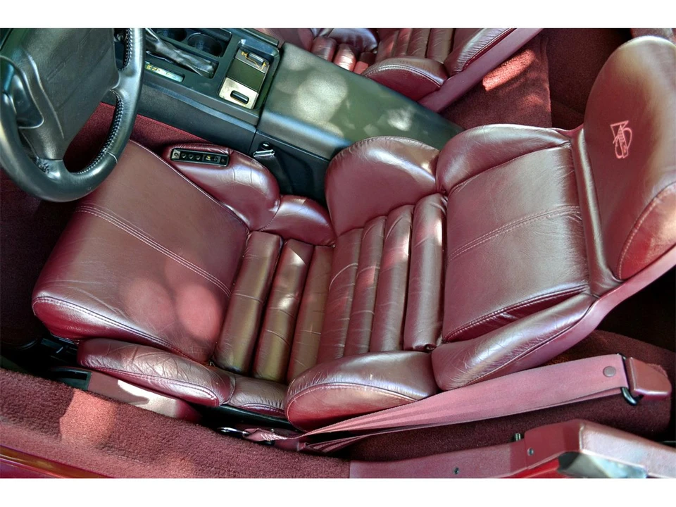 1993 Chevrolet Corvette C4 - Image 20 of 31