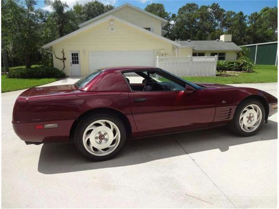 1993 Chevrolet Corvette C4 - Image 11 of 31