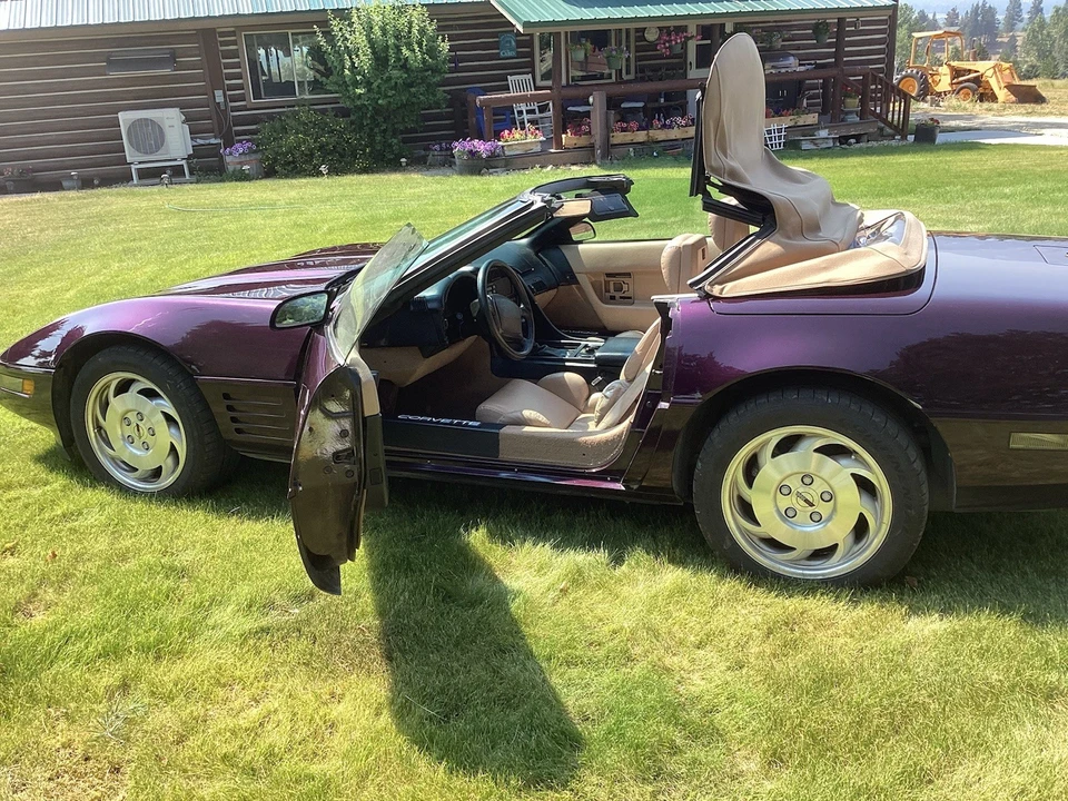 1993 Chevrolet Corvette C4 - Image 9 of 17