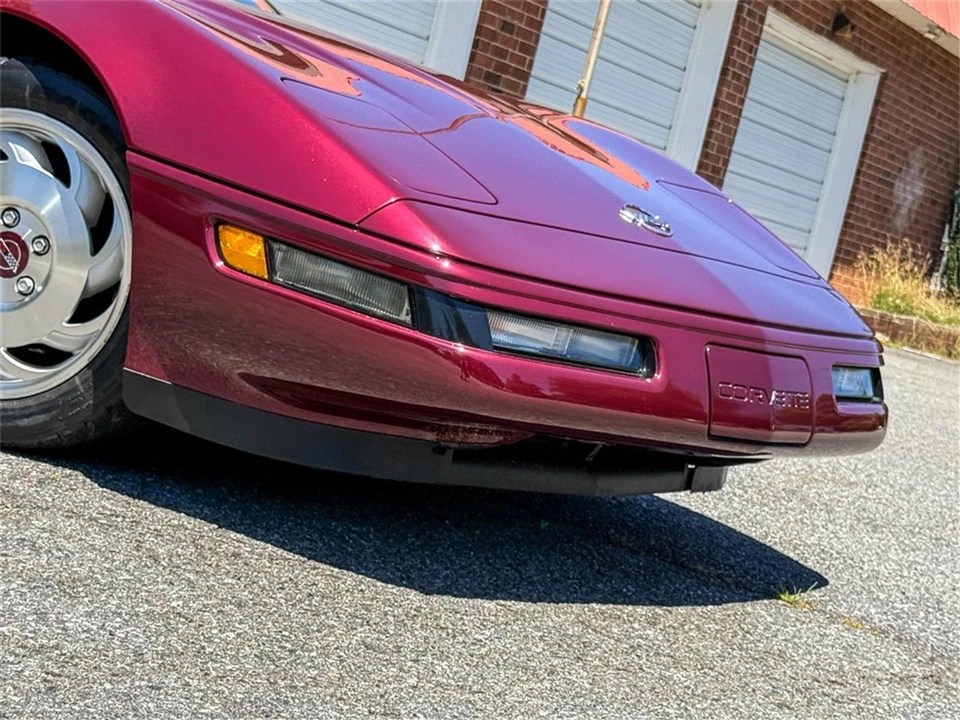 1993 Chevrolet Corvette C4 - Image 25 of 31
