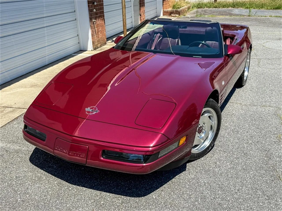 1993 Chevrolet Corvette C4 - Image 2 of 31