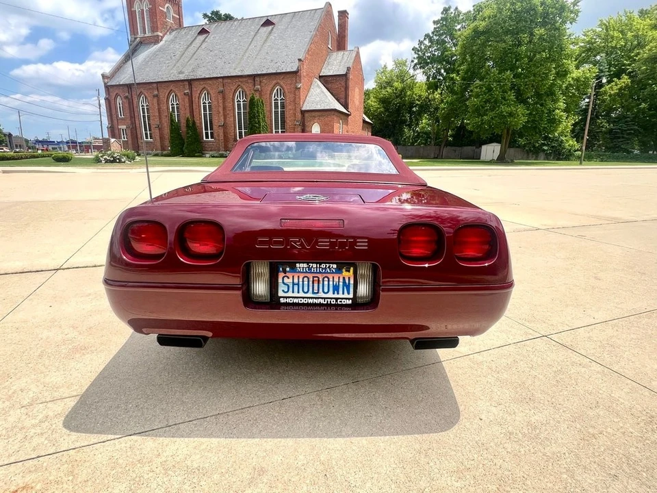 1993 Chevrolet Corvette C4 - Image 7 of 10