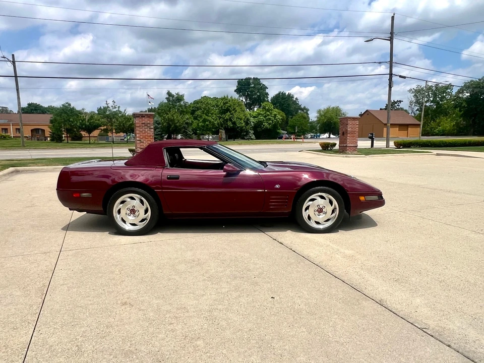 1993 Chevrolet Corvette - Image 6 of 16