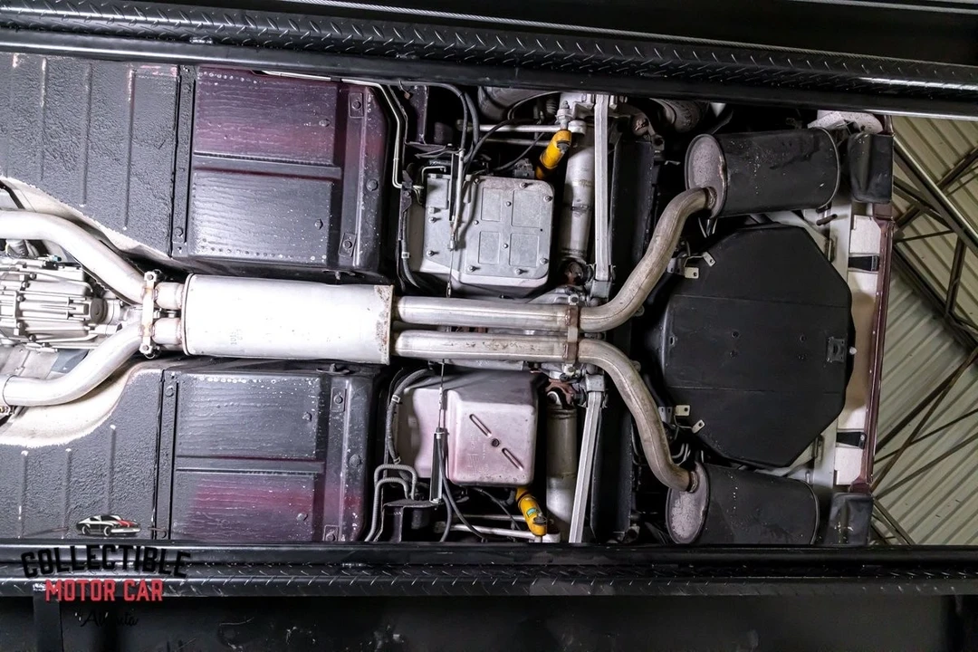 1993 Chevrolet Corvette C4 - Image 8 of 21