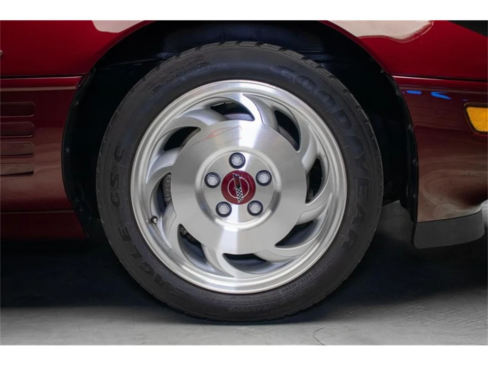 1993 Chevrolet Corvette C4 - Image 19 of 31