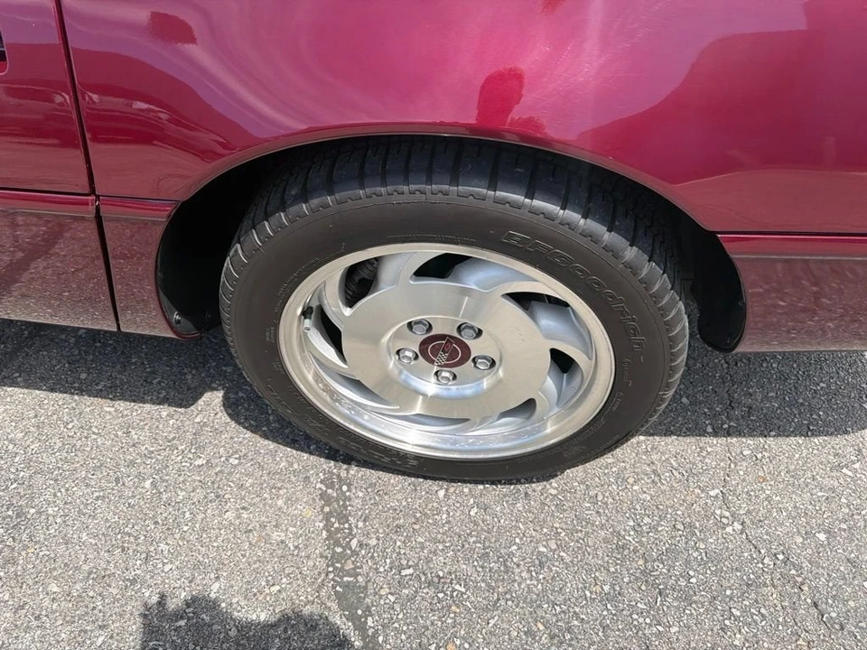 1993 Chevrolet Corvette C4 - Image 10 of 18
