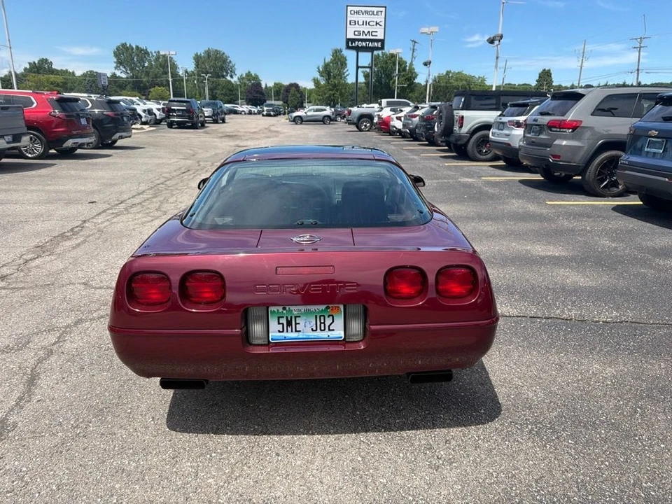 1993 Chevrolet Corvette C4 - Image 5 of 18