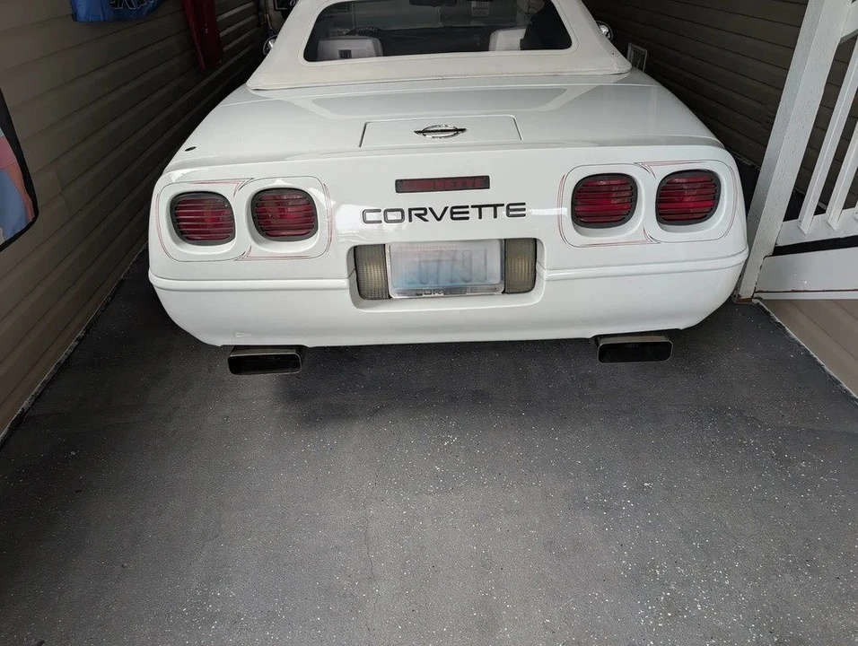 1993 Chevrolet Corvette C4 - Image 14 of 21