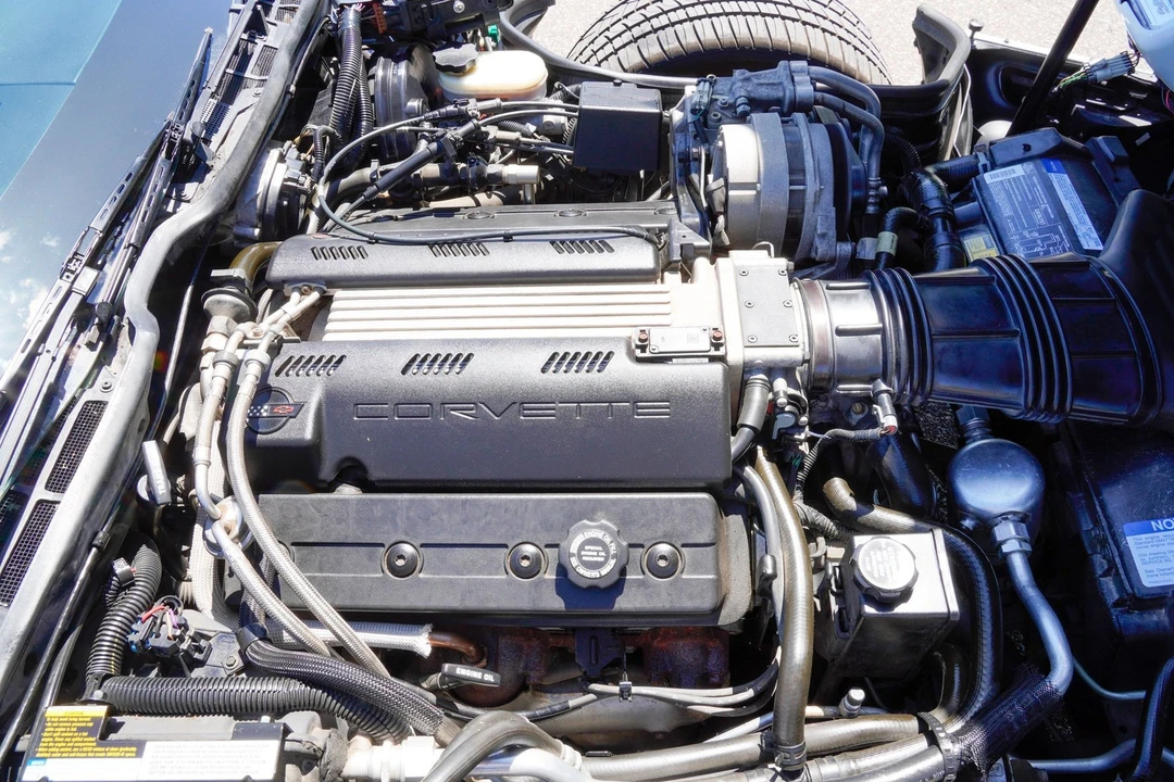 1993 Chevrolet Corvette C4 - Image 18 of 31