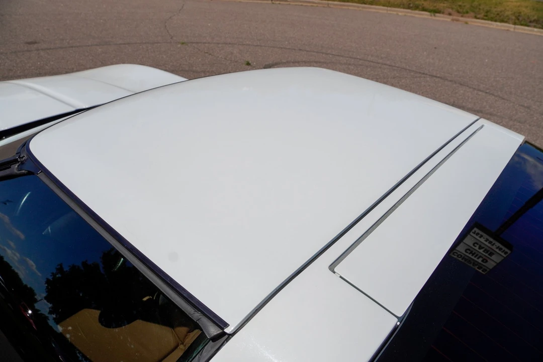 1993 Chevrolet Corvette C4 - Image 23 of 31