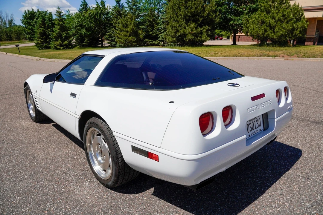 1993 Chevrolet Corvette C4 - Image 6 of 31