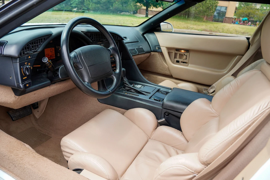 1993 Chevrolet Corvette C4 - Image 4 of 9