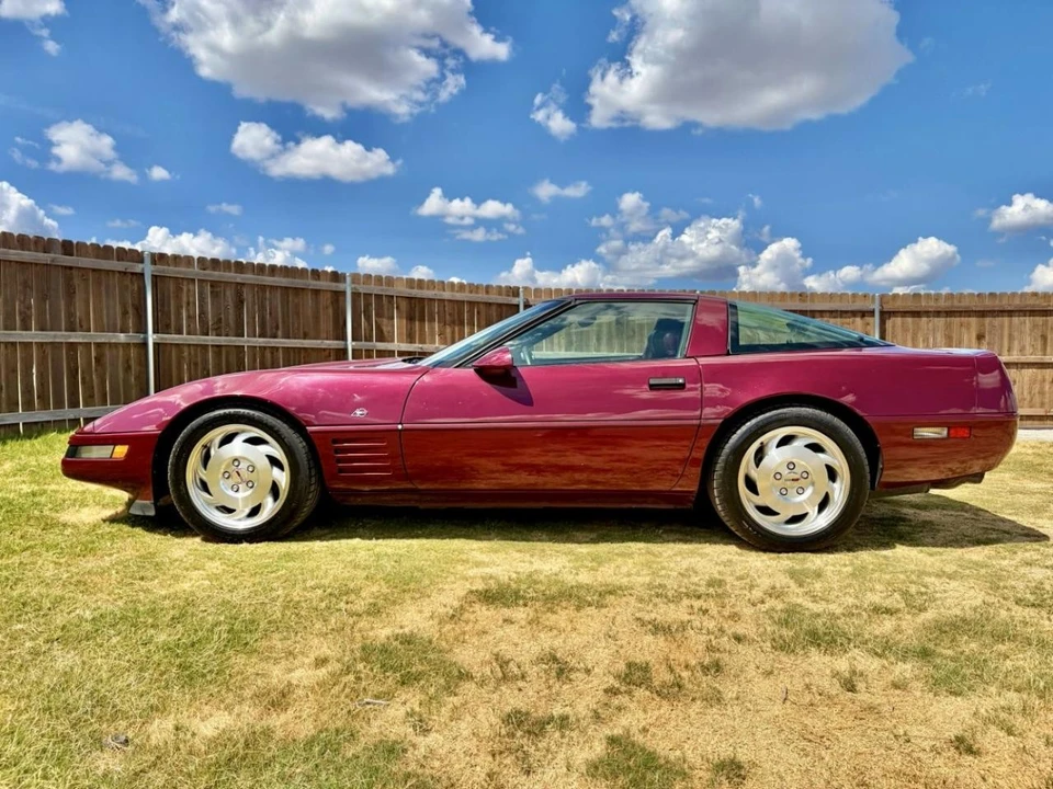 1993 Chevrolet Corvette C4 - Image 4 of 26