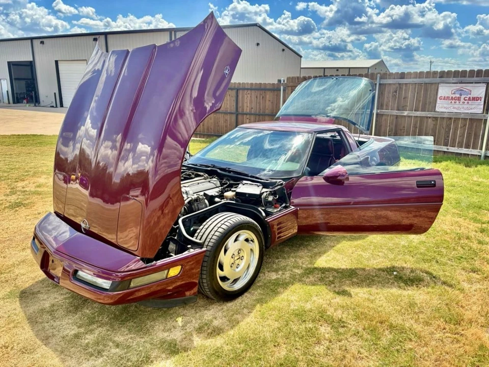 1993 Chevrolet Corvette C4 - Image 25 of 26