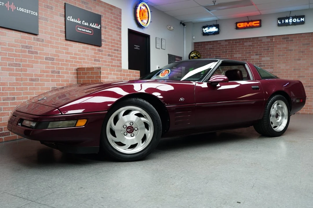 1993 Chevrolet Corvette C4 - Image 2 of 12