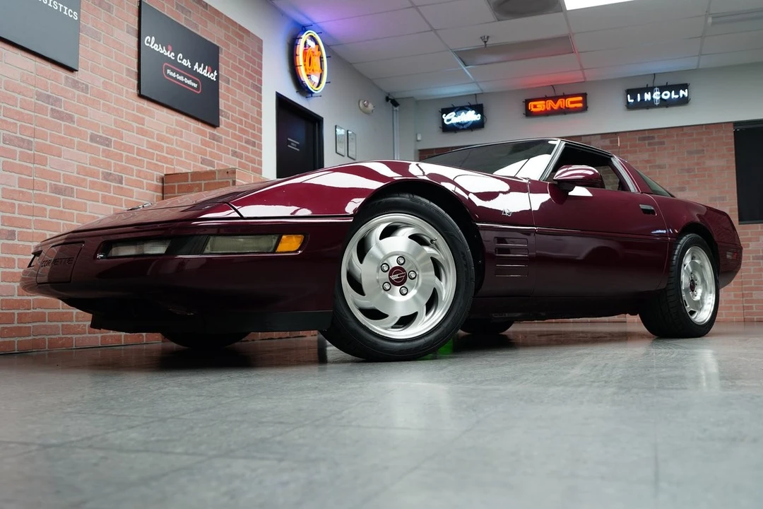 1993 Chevrolet Corvette C4 - Image 5 of 12