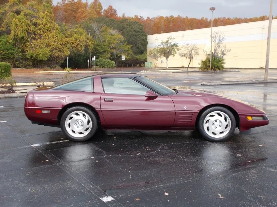 1993 Chevrolet Corvette C4 - Image 2 of 12