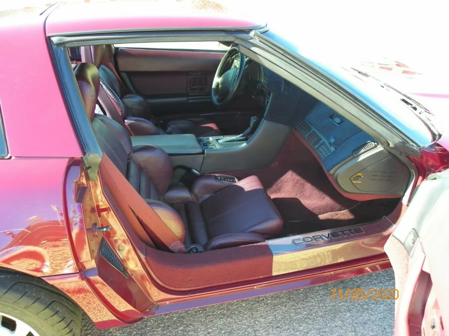 1993 Chevrolet Corvette C4 - Image 4 of 12