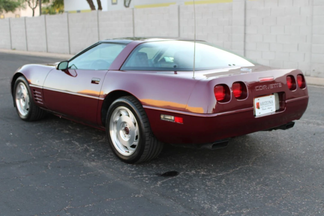 1993 Chevrolet Corvette C4 - Image 6 of 31