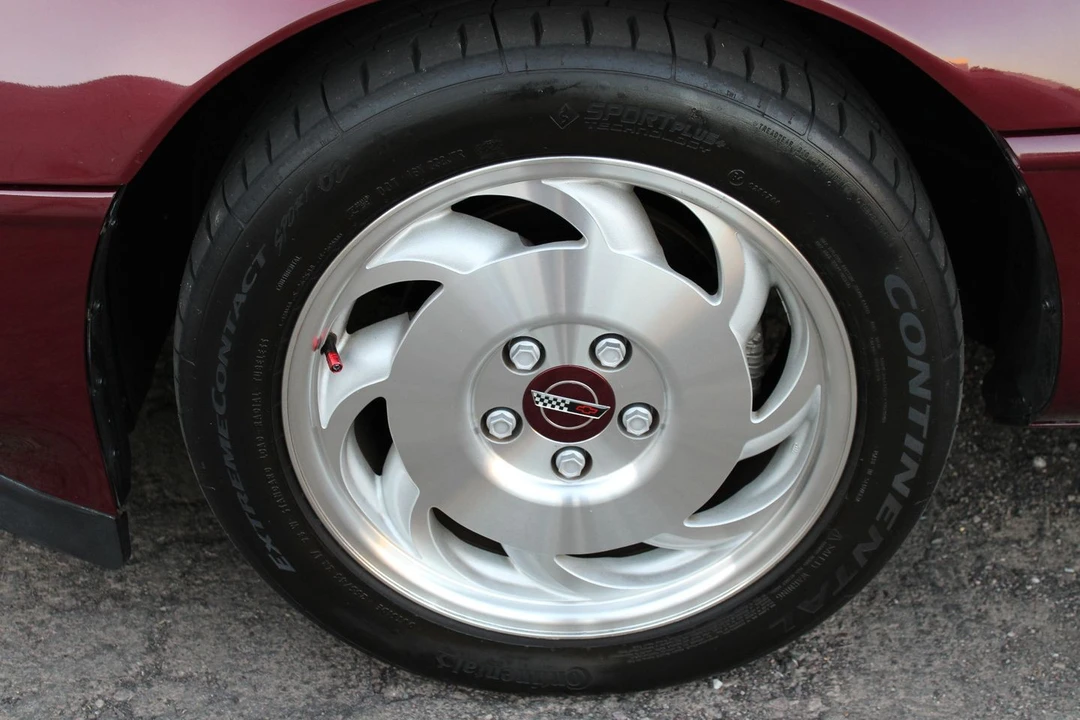 1993 Chevrolet Corvette C4 - Image 21 of 31
