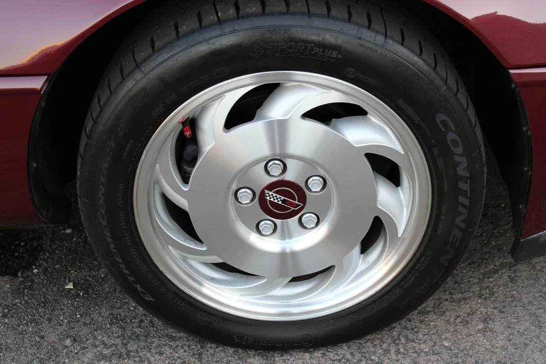 1993 Chevrolet Corvette C4 - Image 20 of 31