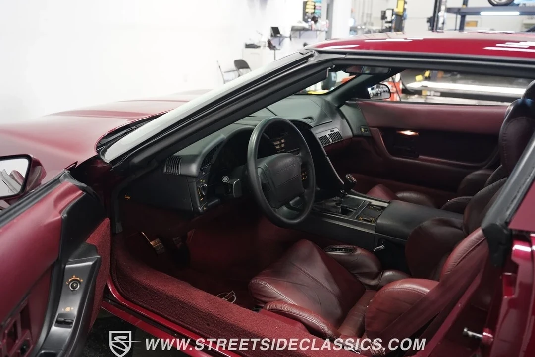 1993 Chevrolet Corvette C4 - Image 5 of 21