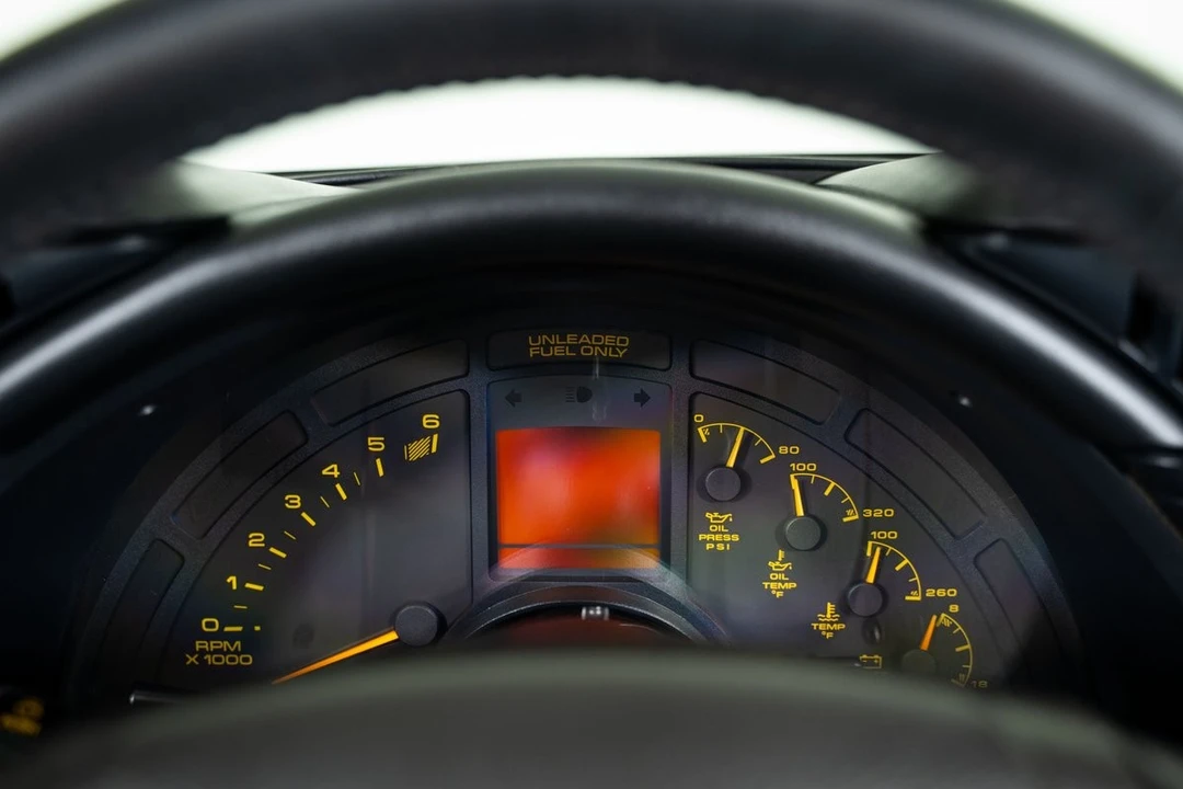 1993 Chevrolet Corvette C4 - Image 23 of 31
