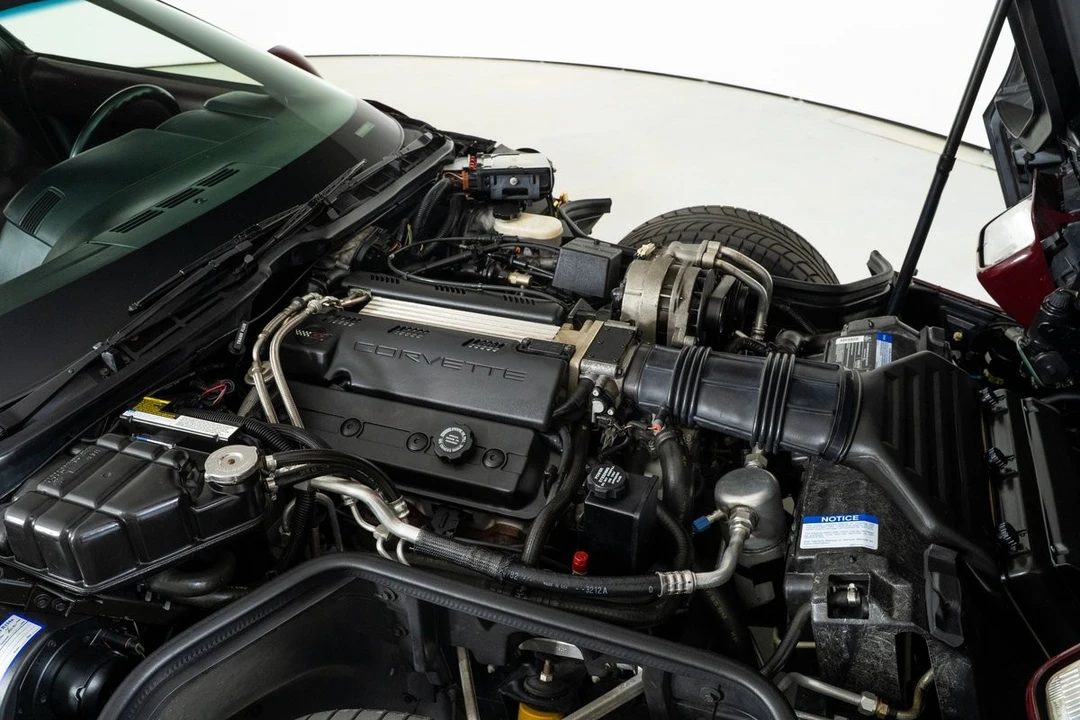 1993 Chevrolet Corvette C4 - Image 3 of 31