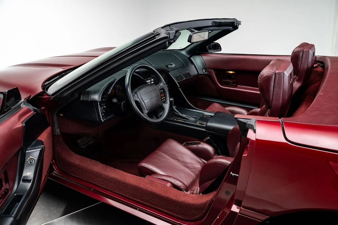 1993 Chevrolet Corvette C4 - Image 3 of 31