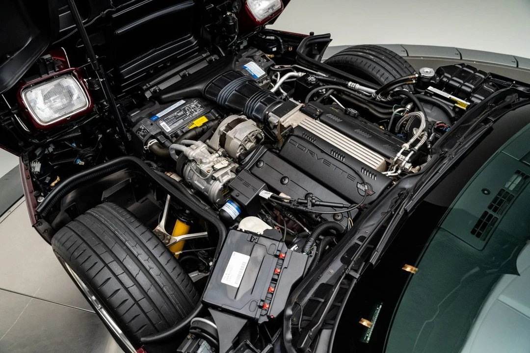 1993 Chevrolet Corvette C4 - Image 2 of 31