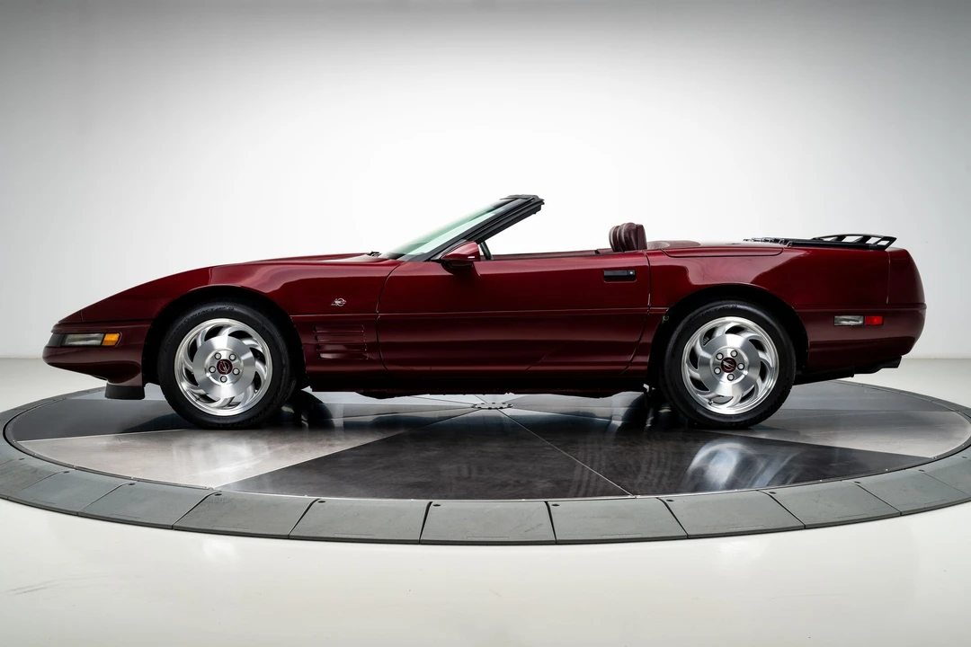 1993 Chevrolet Corvette C4 - Image 24 of 31