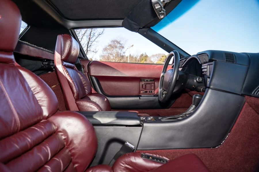 1993 Chevrolet Corvette C4 - Image 21 of 31