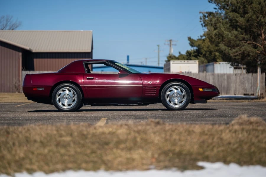 1993 Chevrolet Corvette C4 - Image 9 of 31