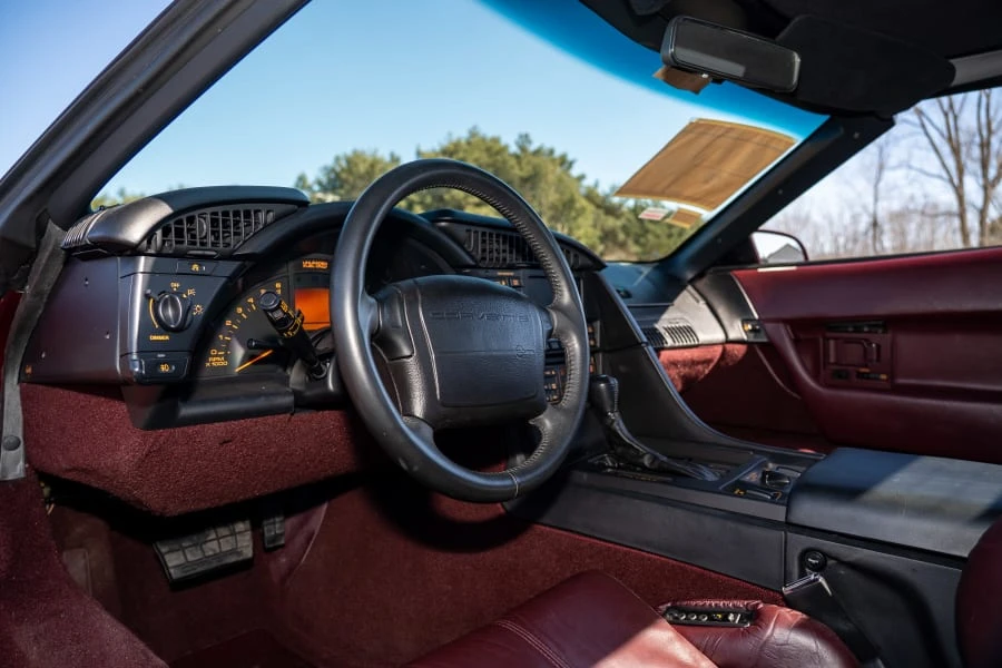 1993 Chevrolet Corvette C4 - Image 19 of 31