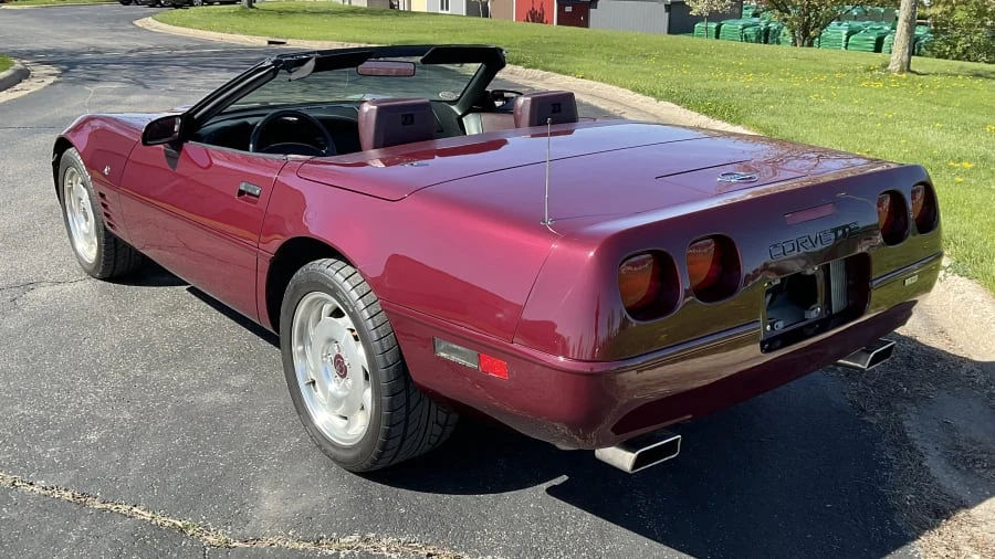 1993 Chevrolet Corvette C4 - Image 3 of 16