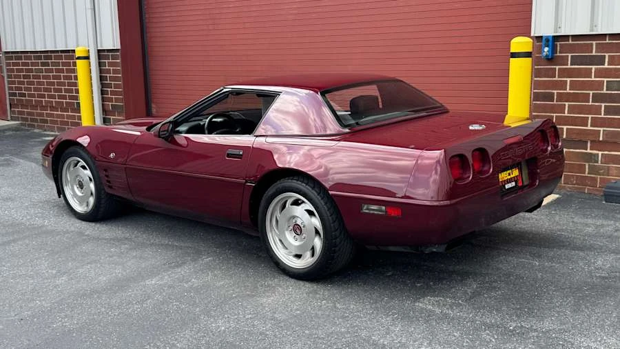 1993 Chevrolet Corvette C4 - Image 3 of 10