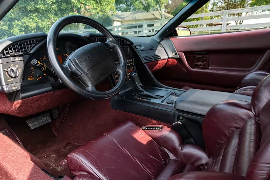 1993 Chevrolet Corvette C4 - Image 30 of 31