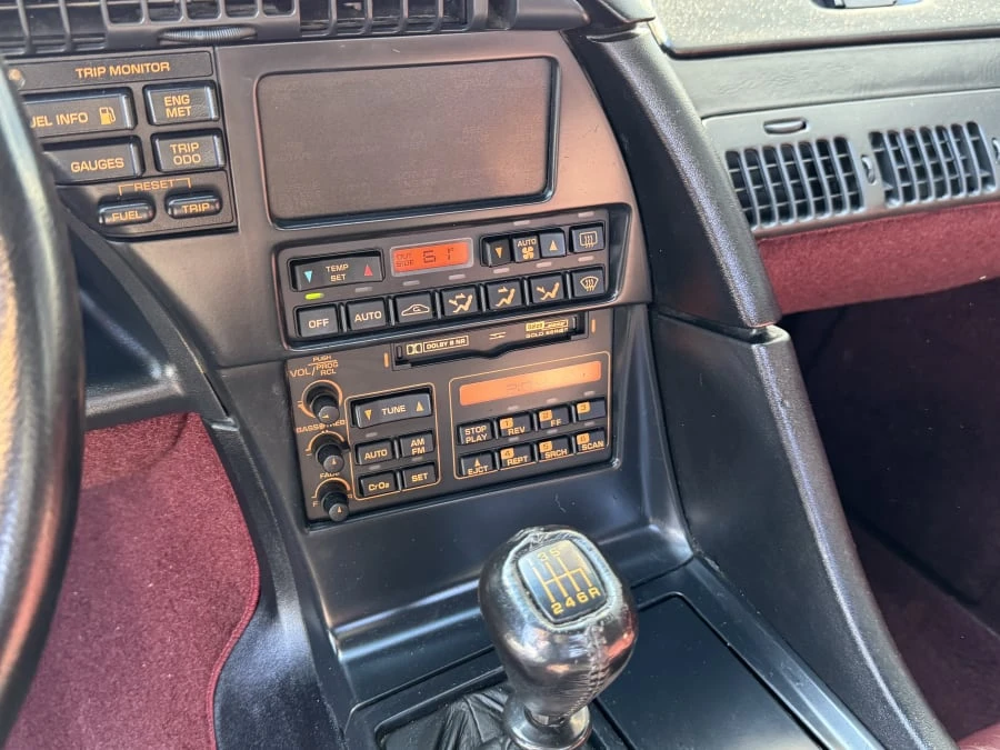 1993 Chevrolet Corvette C4 - Image 8 of 10