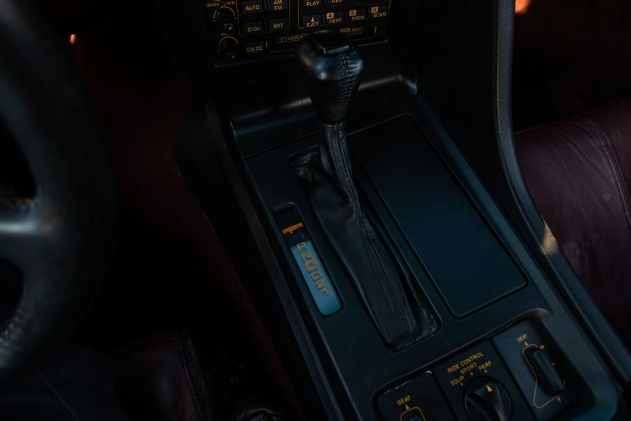 1993 Chevrolet Corvette C4 - Image 26 of 31