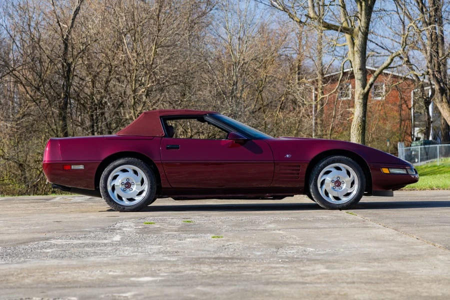 1993 Chevrolet Corvette C4 - Image 12 of 31