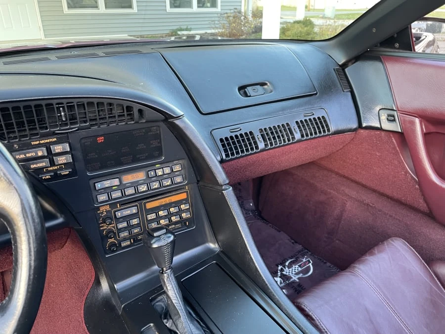 1993 Chevrolet Corvette C4 - Image 20 of 29
