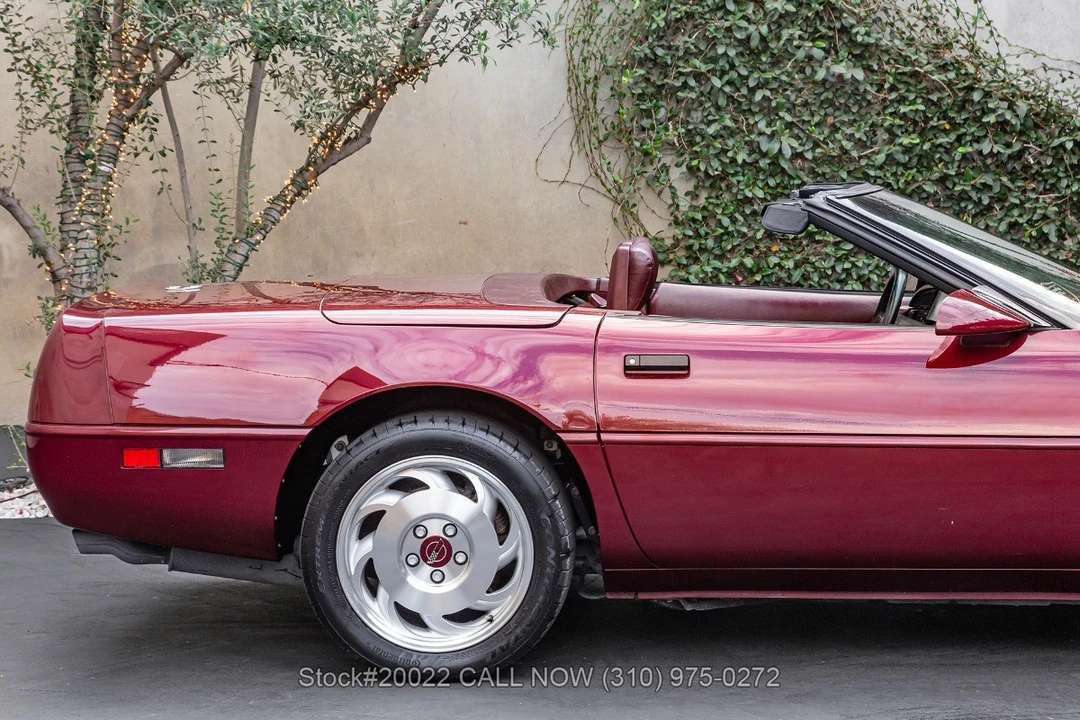 1993 Chevrolet Corvette C4 - Image 25 of 31