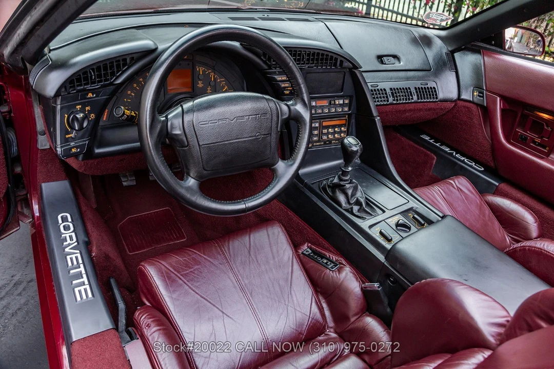 1993 Chevrolet Corvette C4 - Image 30 of 31