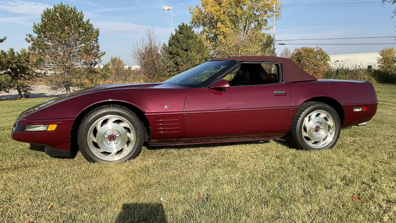 1993 Chevrolet Corvette C4 - Image 2 of 12