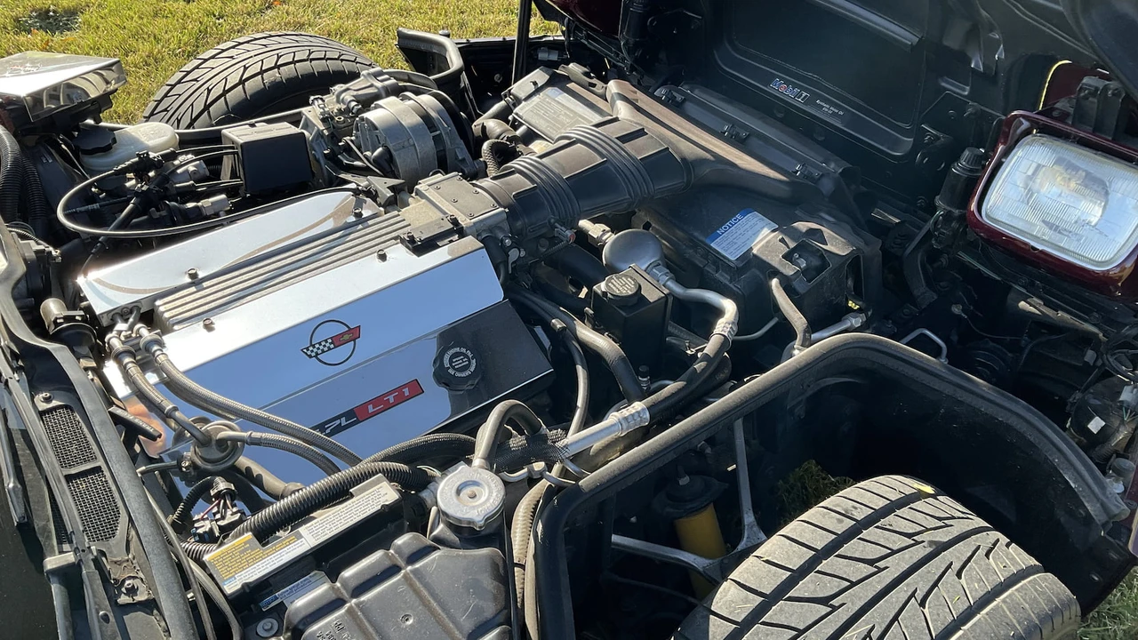 1993 Chevrolet Corvette C4 - Image 9 of 12