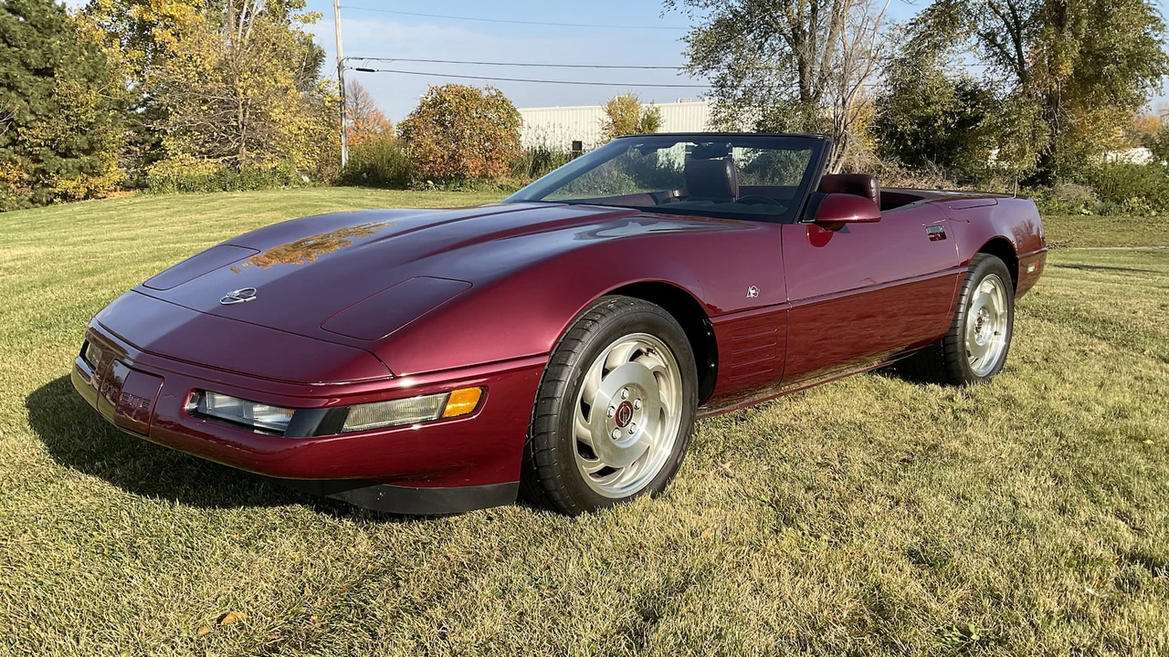 1993 Chevrolet Corvette C4 - Image 10 of 12