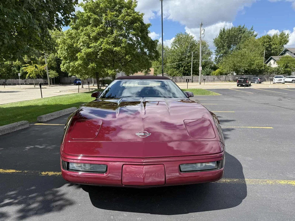 1993 Chevrolet Corvette C4 - Image 2 of 31
