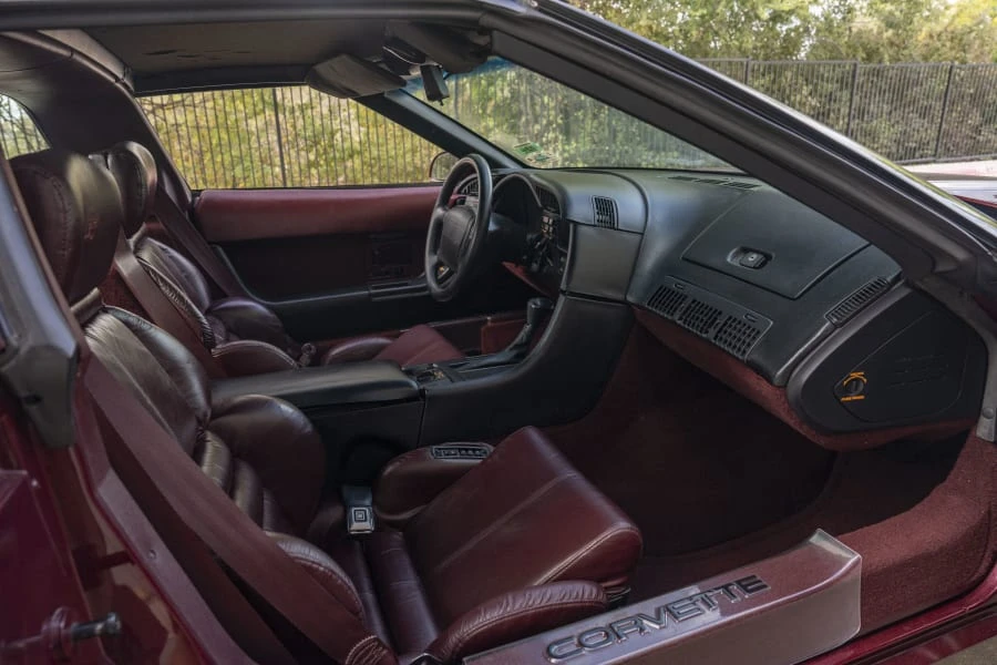 1993 Chevrolet Corvette C4 - Image 13 of 29