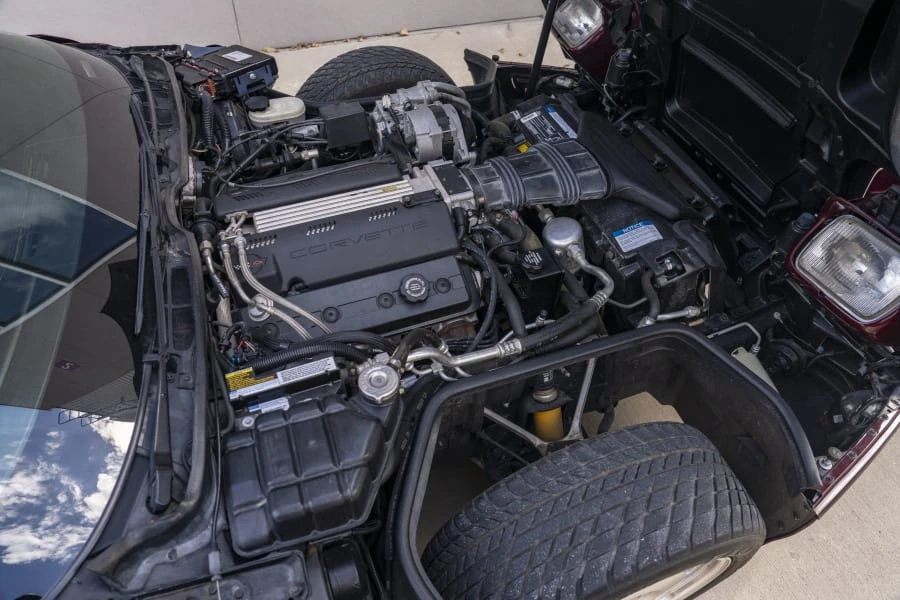1993 Chevrolet Corvette C4 - Image 28 of 29